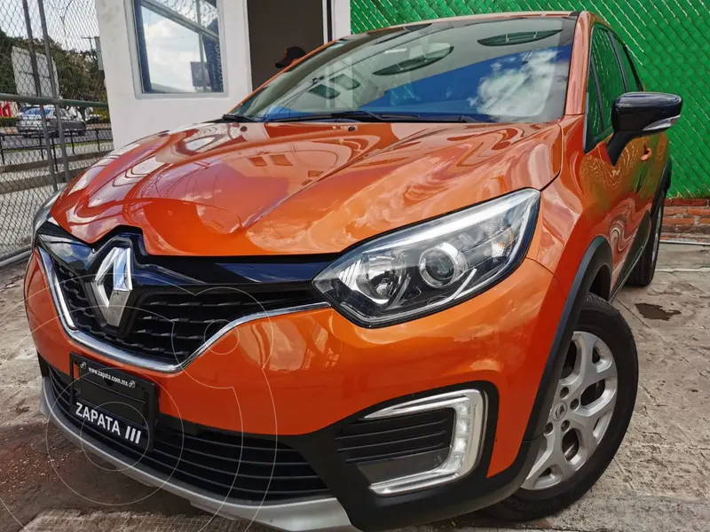 Foto Renault Captur Intens usado (2018) color Naranja precio $229,000