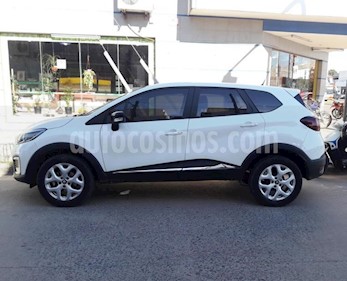 foto Renault Captur Zen usado (2017) color Blanco precio $800.000