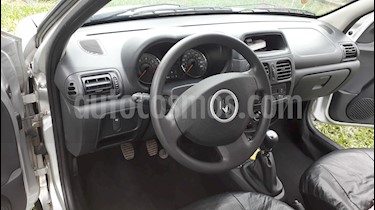 foto Renault Clio Mío 5P Confort Pack Sat usado (2016) color Gris Estrella precio $350.000