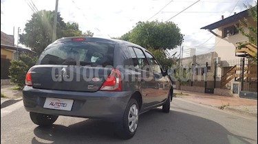 foto Renault Clio Mío 5P Confort Plus usado (2013) color Gris Oscuro precio $360.000