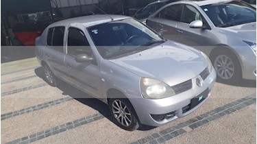 Foto venta Auto usado Renault Clio 4P 1.2 2 Tric RN (2007) color Gris Claro precio $140.000