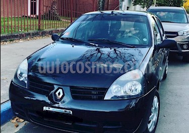 foto Renault Clio 5P 1.2 Campus Pack II usado (2012) color Azul Crepúsculo precio $197.000