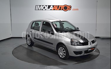 foto Renault Clio 5P 1.2 Campus Pack II usado (2012) color Plata precio $350.000