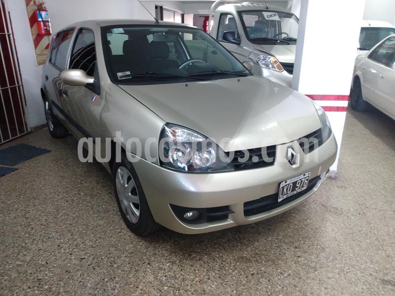 foto Renault Clio 5P 1.2 Campus Pack II usado (2012) color Bronce precio $500.000