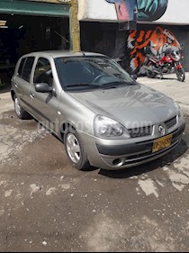 foto Renault Clio Clio Dynamique usado (2012) color Gris precio $19.800.000