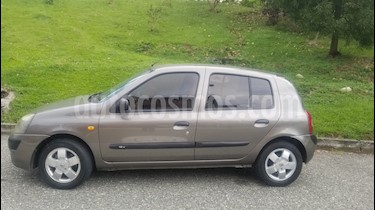Foto venta Carro usado Renault Clio Clio RL (2004) color Gris precio $12.300.000