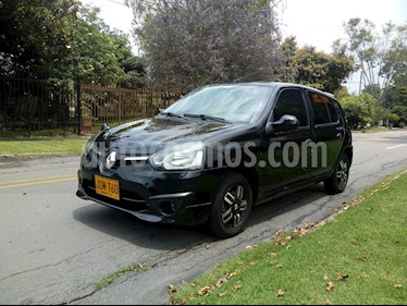foto Renault Clio 1.2L Sport Style usado (2017) color Negro precio $27.800.000