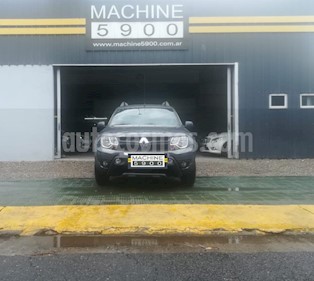 Renault Duster Oroch Outsider Plus 2.0 usado (2016) color Gris Oscuro precio $790.000