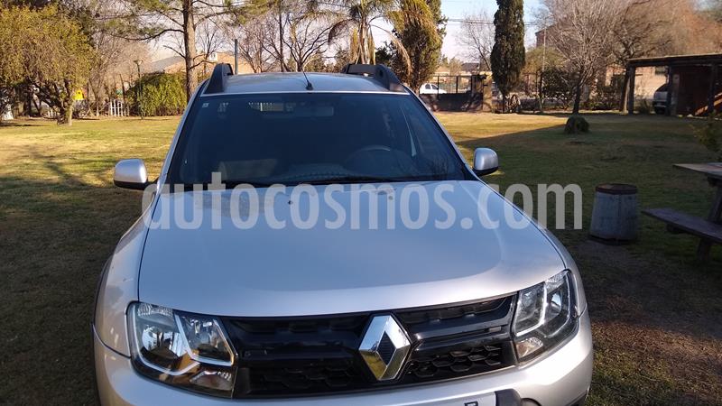 Renault Duster Oroch Outsider usado (2018) color Plata precio $1.280.000