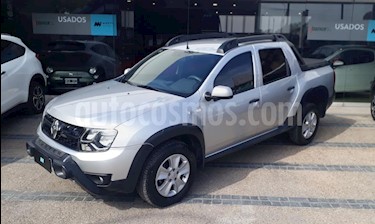 foto Renault Duster Oroch Dynamique usado (2016) color Gris Claro precio $650.000