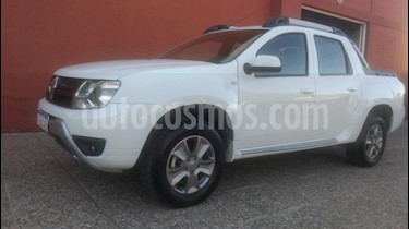 Foto venta Auto usado Renault Duster Oroch Outsider Plus 2.0 (2017) color Blanco precio $650.000