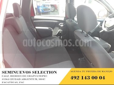 foto Renault Duster 5p Expression L4/2.0 Aut usado (2017) color Rojo precio $189,000