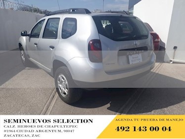 Foto venta Auto usado Renault Duster 5p Zen L4/2.0 Aut (2018) color Plata precio $205,000
