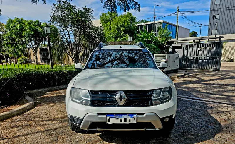 Foto Renault Duster Privilege usado (2017) color Blanco precio $13.490.000