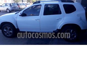 foto Renault Duster Dakar 2.0 4x4 usado (2017) color Blanco precio $600.000
