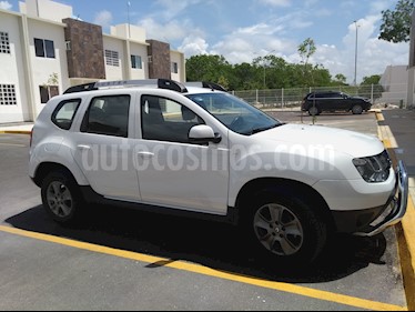Renault Duster Intens usado (2017) color Blanco precio $230,000