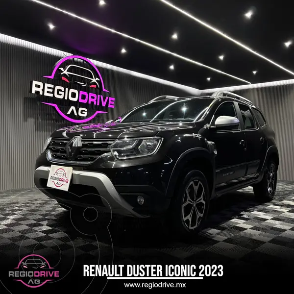 Foto Renault Duster Iconic Aut usado (2023) color Negro financiado en mensualidades(enganche $71,265 mensualidades desde $7,307)