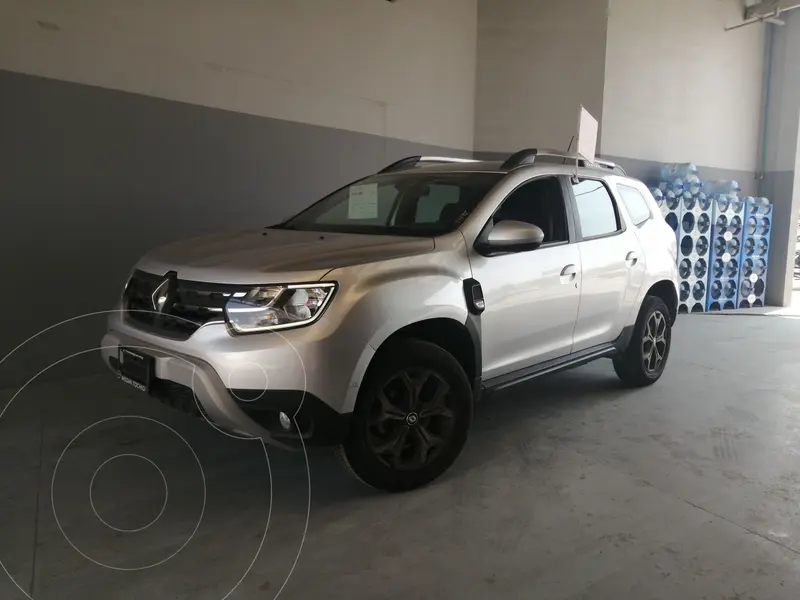 Foto Renault Duster Iconic usado (2023) color plateado financiado en mensualidades(enganche $118,203 mensualidades desde $5,641)