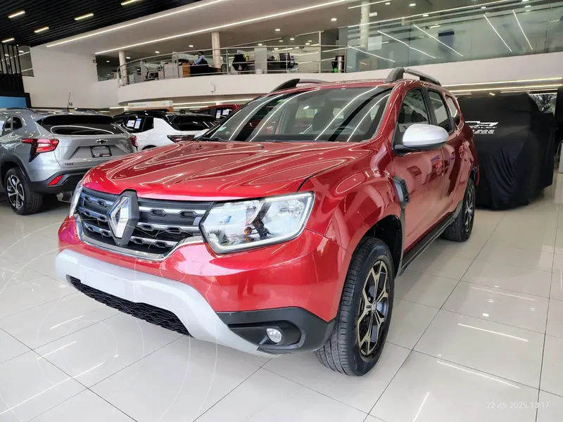 Foto Renault Duster Iconic usado (2023) color Rojo financiado en mensualidades(enganche $74,160 mensualidades desde $7,478)