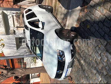 foto Renault Duster Privilége 2.0 4x4 usado (2017) color Blanco Glaciar precio $650.000
