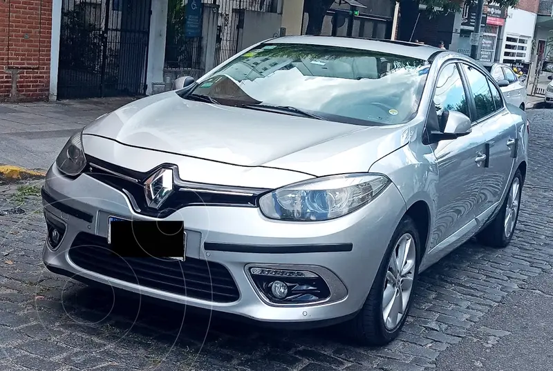 Foto Renault Fluence Privilege 2.0 Aut usado (2019) color Gris precio $17.500.000