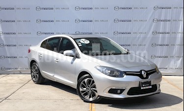 foto Renault Fluence Dynamique CVT usado (2015) color Plata Ultra precio $150,000