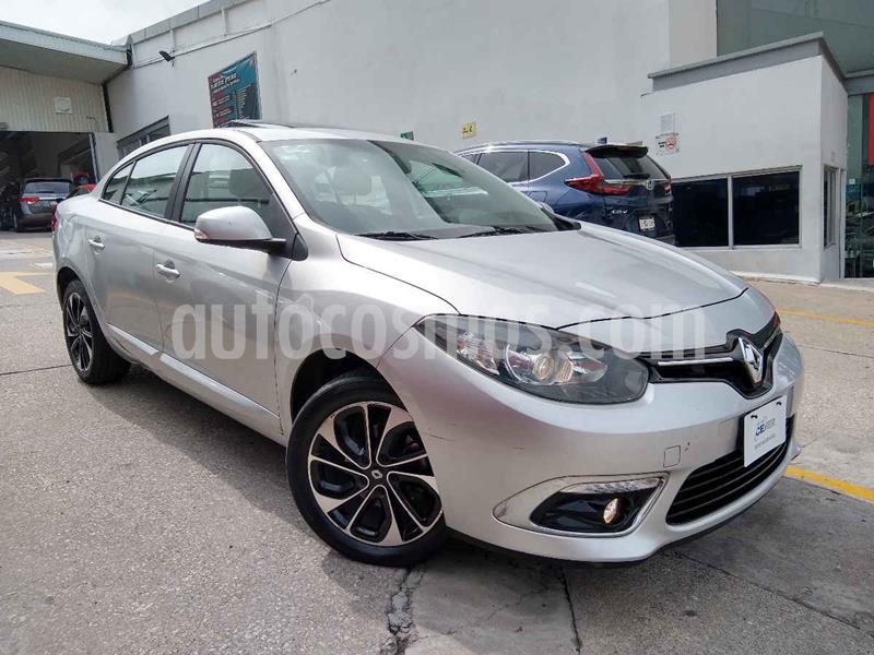 Renault Fluence Dynamique CVT usado (2017) color Plata precio $200,000