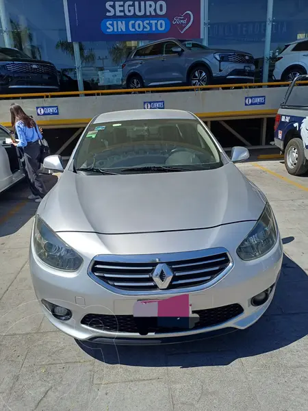 Foto Renault Fluence Expression CVT usado (2013) color Plata precio $109,000