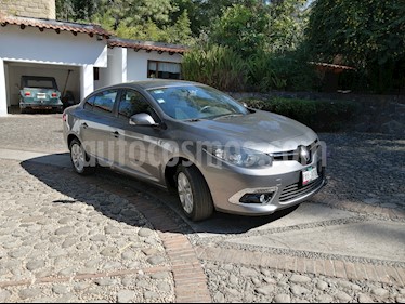 foto Renault Fluence Expression usado (2015) color Gris precio $136,000