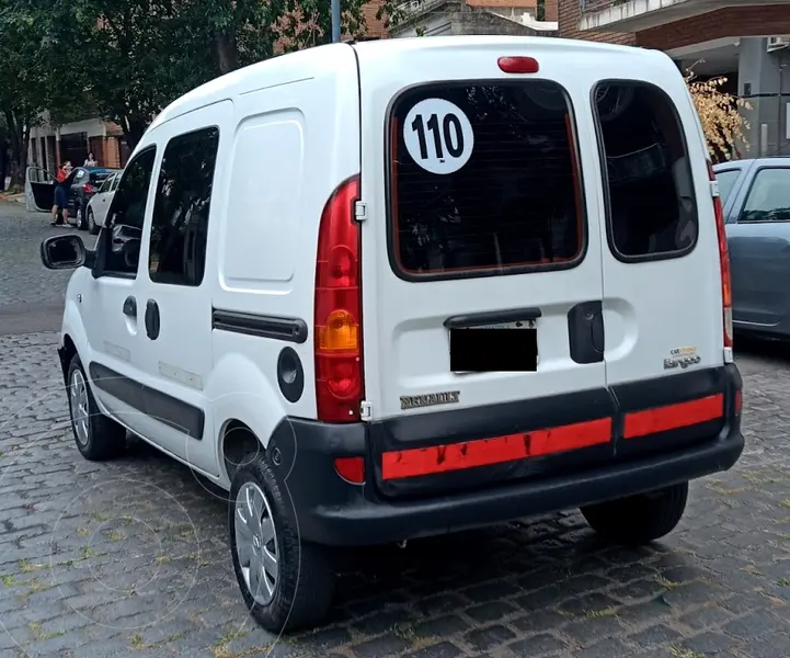 Foto Renault Kangoo 2 Break 1.6 Authentique Plus usado (2014) color Blanco precio $13.000.000