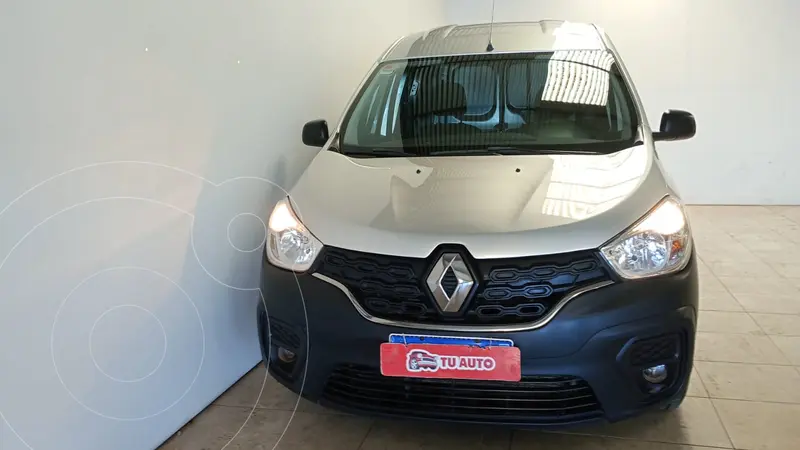 Foto Renault Kangoo Express 2 1.6 Confort 1P usado (2018) color Gris Acero precio $19.900.000