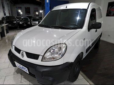 foto Renault Kangoo 1.6 OshKosh usado (2013) color Blanco precio $334.000