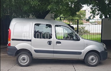 Renault Kangoo 2 Express 1.6 Confort 2P 5 Pas usado (2017) color Gris Acero precio $650.000