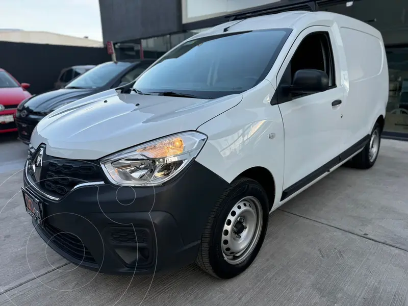 Foto Renault Kangoo Intens usado (2023) color Blanco financiado en mensualidades(enganche $83,112 mensualidades desde $6,356)