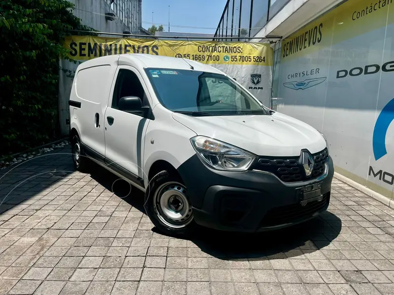 Foto Renault Kangoo Intens usado (2024) color Blanco financiado en mensualidades(enganche $122,892 mensualidades desde $5,279)