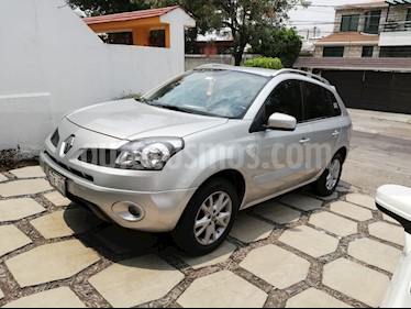 foto Renault Koleos Dynamique Aut usado (2010) color Plata Ultra precio $110,000