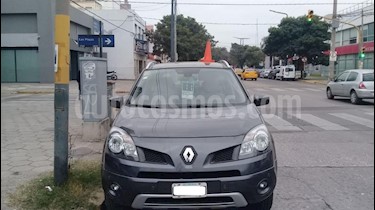 foto Renault Koleos Intens 2.5 4x4 CVT usado (2011) color Gris Oscuro precio $440.000