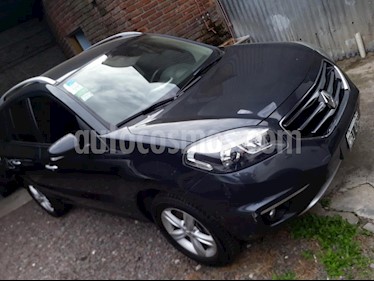foto Renault Koleos Intens 2.5 4x4 CVT usado (2013) color Gris Oscuro precio $380.000