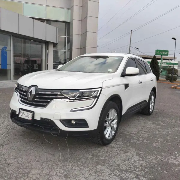 Foto Renault Koleos Bose usado (2017) color Blanco financiado en mensualidades(enganche $59,360 mensualidades desde $6,476)