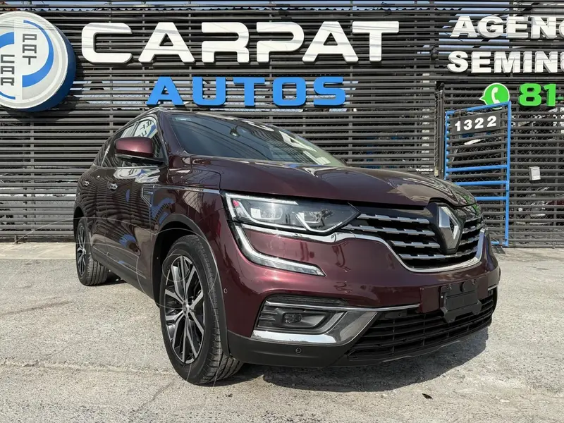Foto Renault Koleos Iconic usado (2020) color violeta oscuro precio $319,000