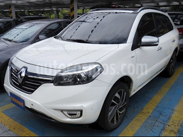 foto Renault Koleos Sport 4x4 usado (2016) color Blanco precio $53.900.000