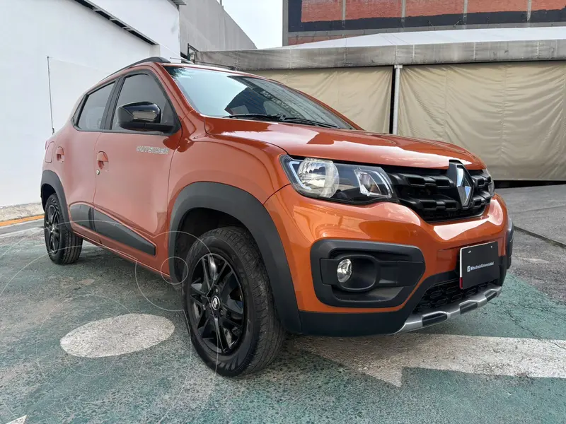 Foto Renault Kwid Outsider usado (2020) color Naranja precio $165,000