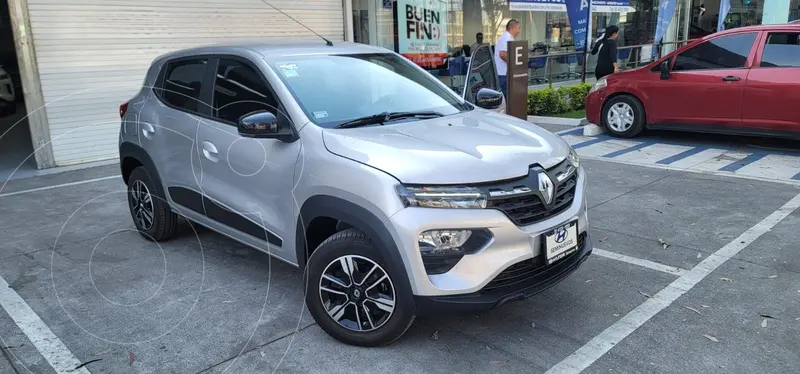 Foto Renault Kwid Iconic usado (2025) color plateado precio $223,000