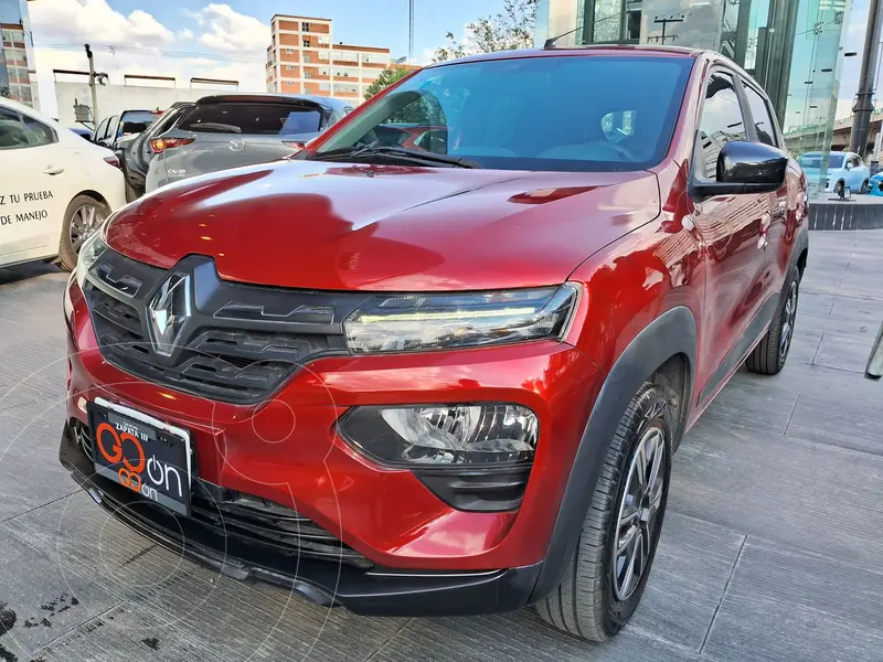 Foto Renault Kwid Iconic usado (2023) color Rojo financiado en mensualidades(enganche $51,775 mensualidades desde $3,959)
