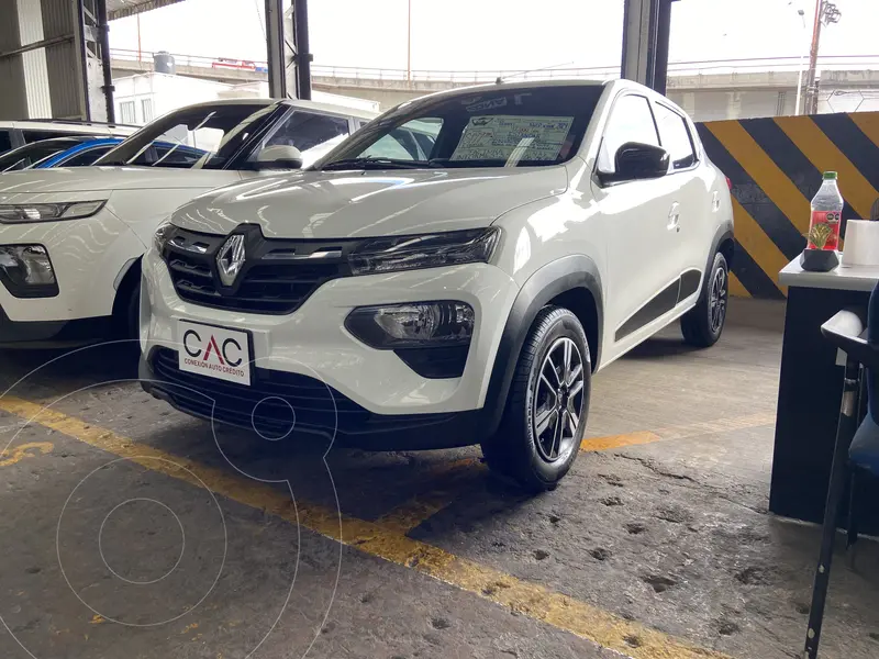 Foto Renault Kwid Iconic usado (2024) color Blanco financiado en mensualidades(enganche $57,270 mensualidades desde $6,397)