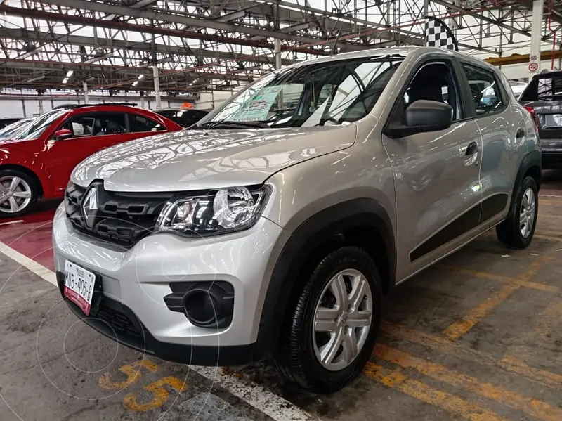 Foto Renault Kwid Outsider usado (2022) color Blanco Glaciar financiado en mensualidades(enganche $45,000 mensualidades desde $4,800)