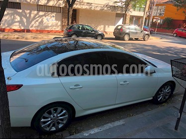 Foto Renault Latitude Privilege usado (2012) color Blanco Perla precio $350.000