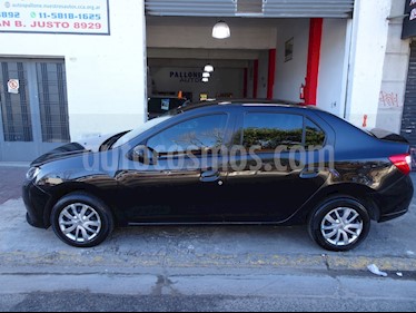 Renault Logan - usado (2013) color Negro precio $360.000