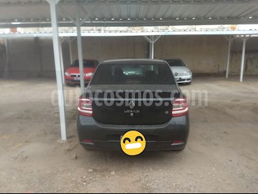foto Renault Logan 1.6 Authentique Plus usado (2015) color Negro Nacré precio $360.000