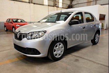 foto Renault Logan 1.6 Authentique nuevo color Gris Acero precio $518.000